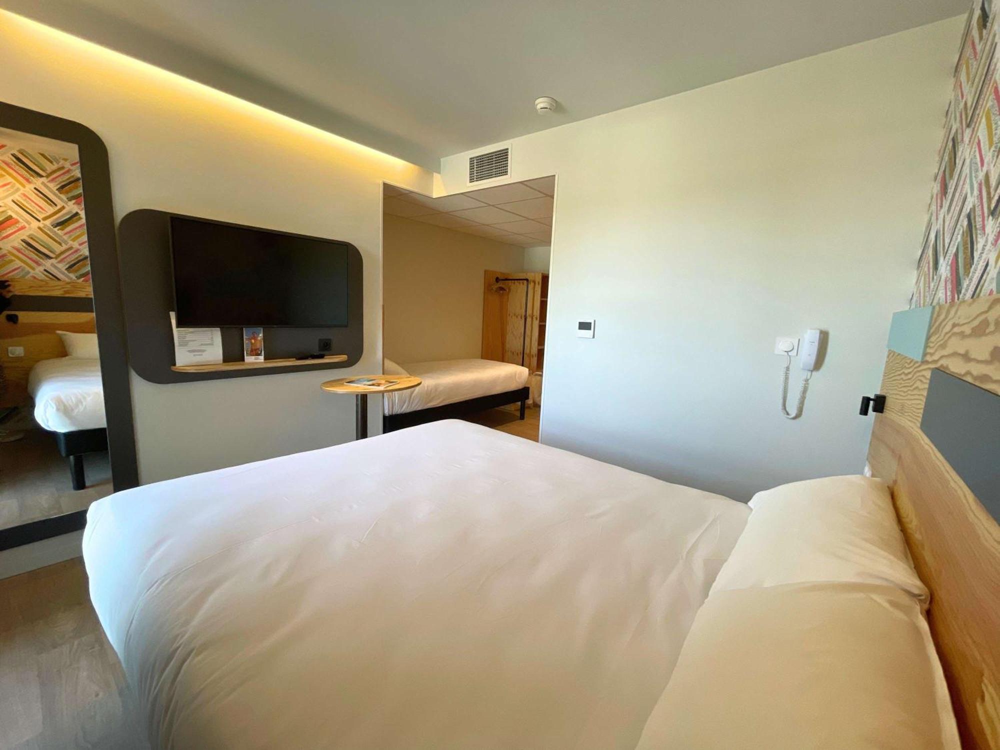 Greet Hotel Castets Coeur Des Landes ภายนอก รูปภาพ